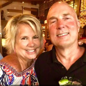 Meet your Posher, Laurie